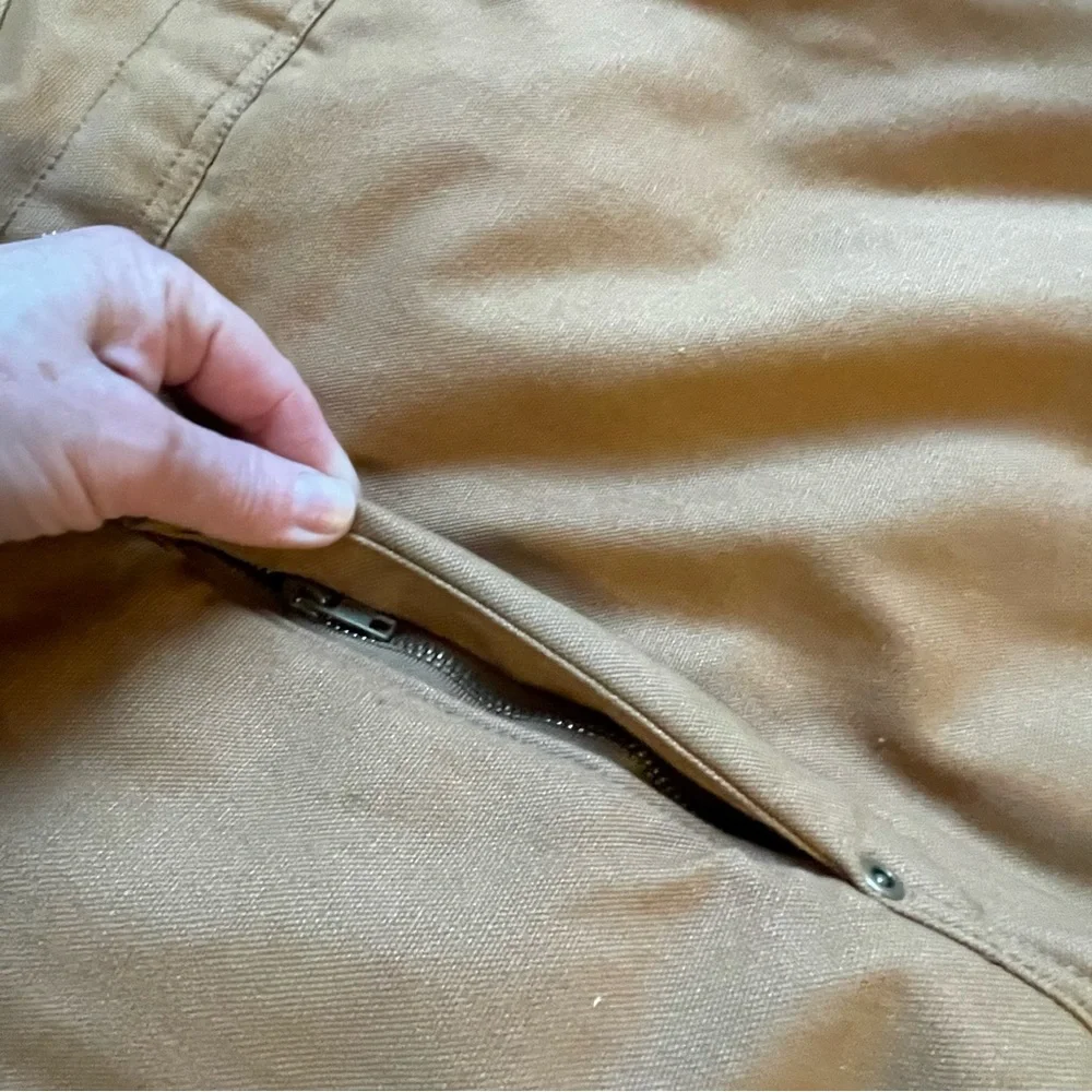 SMITH Tan Jacket with Durable Fabric and Adjustable Straps - Picture 5 of 13